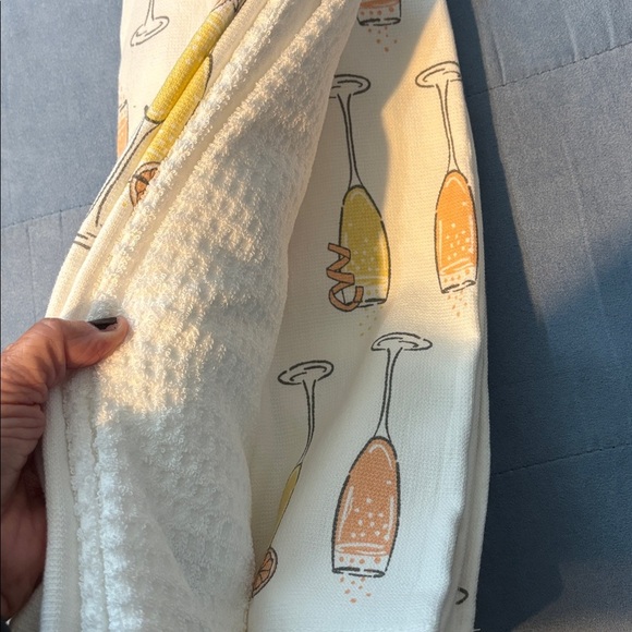 NWT Mimosa Momosa Dish Towel Set of 3 - Picture 3 of 4